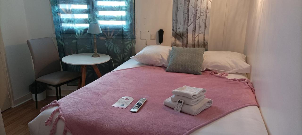 Hotel Le Petit Billot Vitré Εξωτερικό φωτογραφία