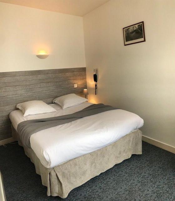 Hotel Le Petit Billot Vitré Εξωτερικό φωτογραφία