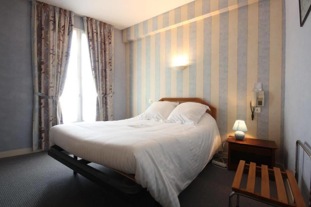 Hotel Le Petit Billot Vitré Εξωτερικό φωτογραφία