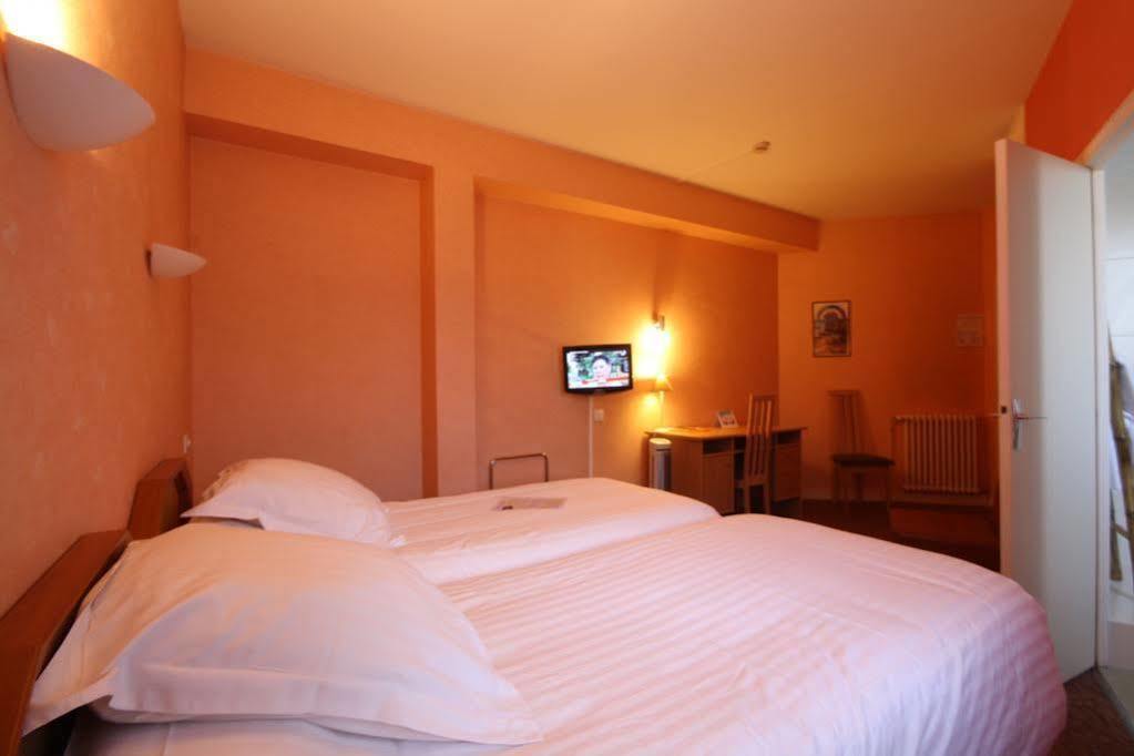 Hotel Le Petit Billot Vitré Εξωτερικό φωτογραφία