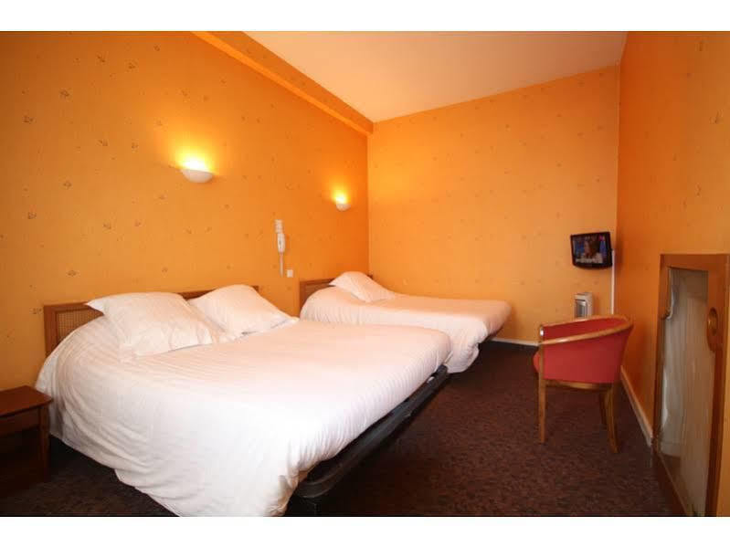 Hotel Le Petit Billot Vitré Εξωτερικό φωτογραφία